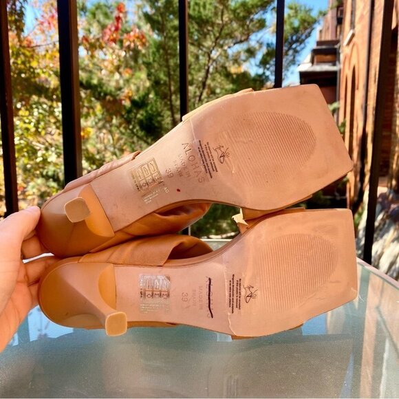 New Free People Alohas Natasha Puffy Mule Heel Sandals Leather in Camel Brown - Picture 10 of 15